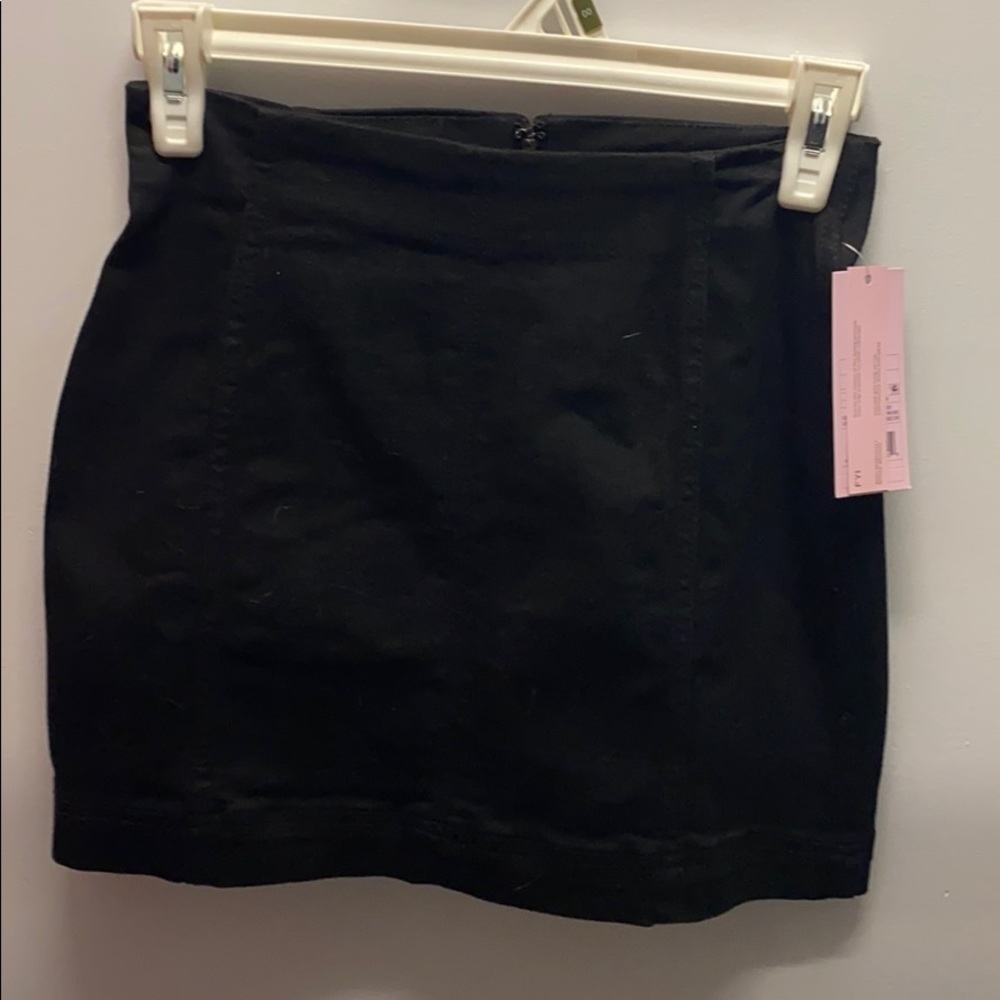 Wild fabrl black canvas skirt